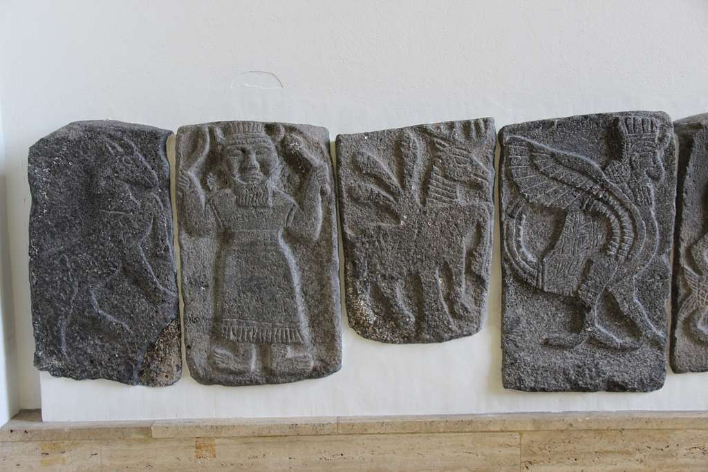 aramaean-orthostats-from-palace-of-tell-halaf-c-9th-cent-bc-b-fb5add aramaean-orthostats-from-palace-of-tell-halaf-c-9th-cent-bc-b-fb5add